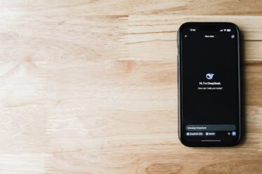 découvrez notre sélection des meilleurs outils d'intelligence artificielle pour optimiser vos projets et améliorer votre productivité.