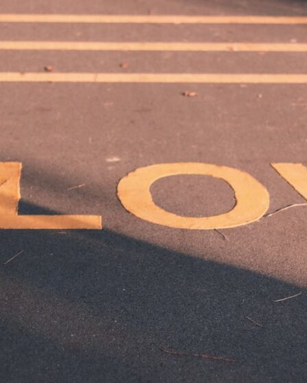 aleph alpha est une entreprise innovante spécialisée dans l'intelligence artificielle, offrant des solutions avancées pour transformer les données en connaissances exploitables.