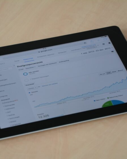 Tableau de bord analytics pour suivre la visibilité dans les moteurs IA