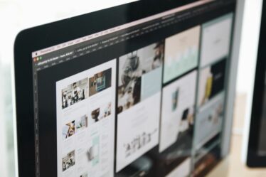 Interface de création web pour illustrer Trickle AI